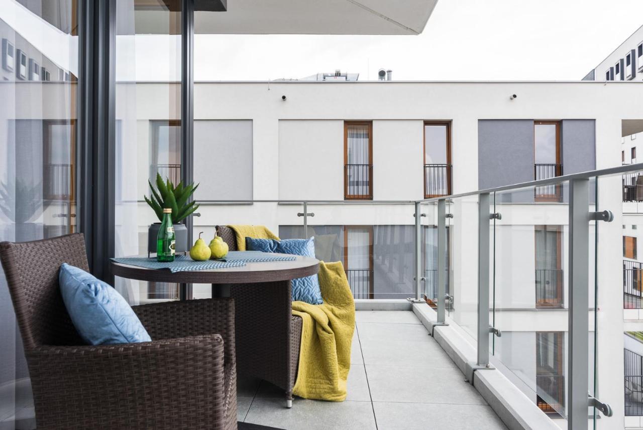 Neartopl Rakowicka Apartments Parking คราคูฟ ภายนอก รูปภาพ
