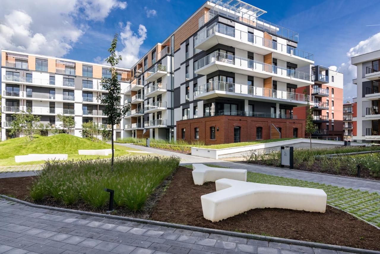 Neartopl Rakowicka Apartments Parking คราคูฟ ภายนอก รูปภาพ
