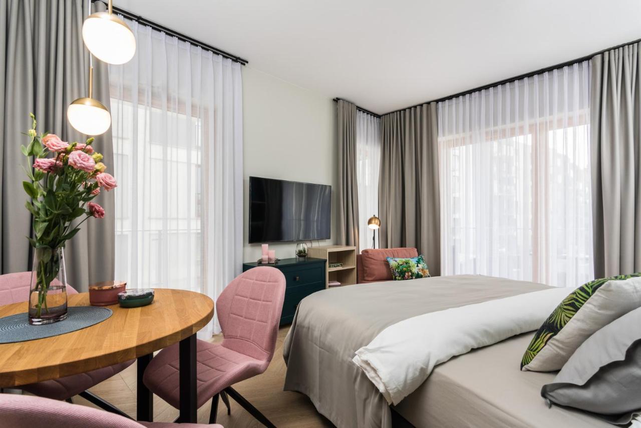 Neartopl Rakowicka Apartments Parking คราคูฟ ภายนอก รูปภาพ