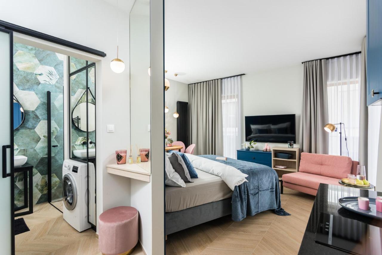 Neartopl Rakowicka Apartments Parking คราคูฟ ภายนอก รูปภาพ
