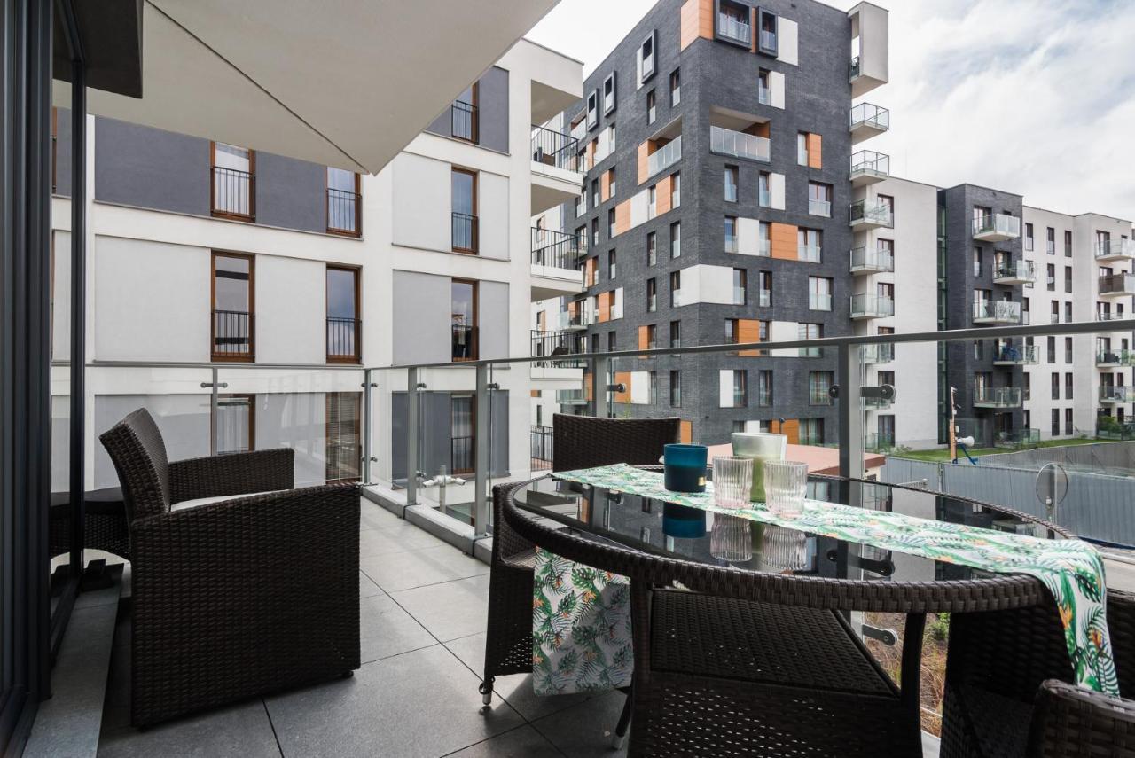 Neartopl Rakowicka Apartments Parking คราคูฟ ภายนอก รูปภาพ