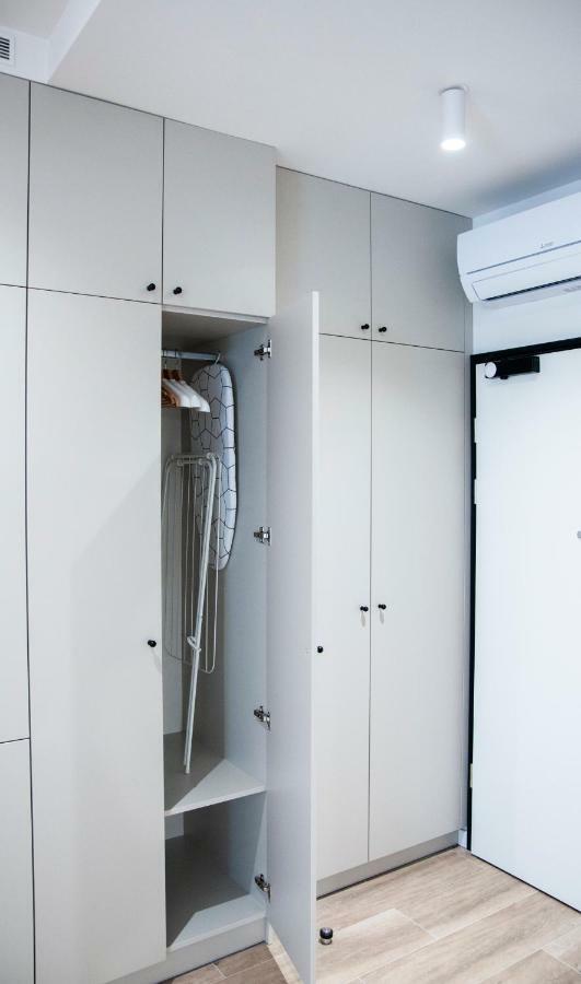 Neartopl Rakowicka Apartments Parking คราคูฟ ภายนอก รูปภาพ