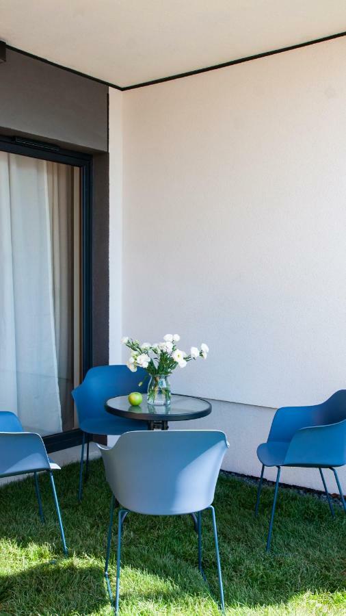 Neartopl Rakowicka Apartments Parking คราคูฟ ภายนอก รูปภาพ